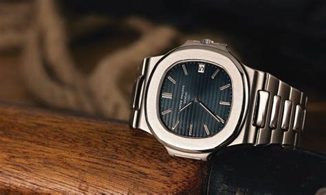 patek philippe nautilus guide.